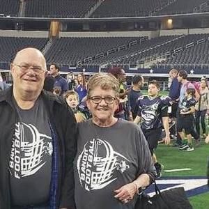 Meet your Posher, Debbie